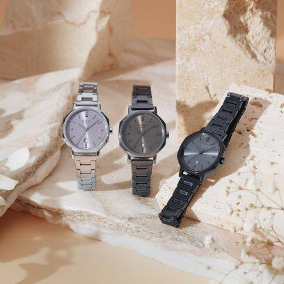 From left: SHE-4554D-8A, SHE-4554GY-5A, SHE-4554BD-8A