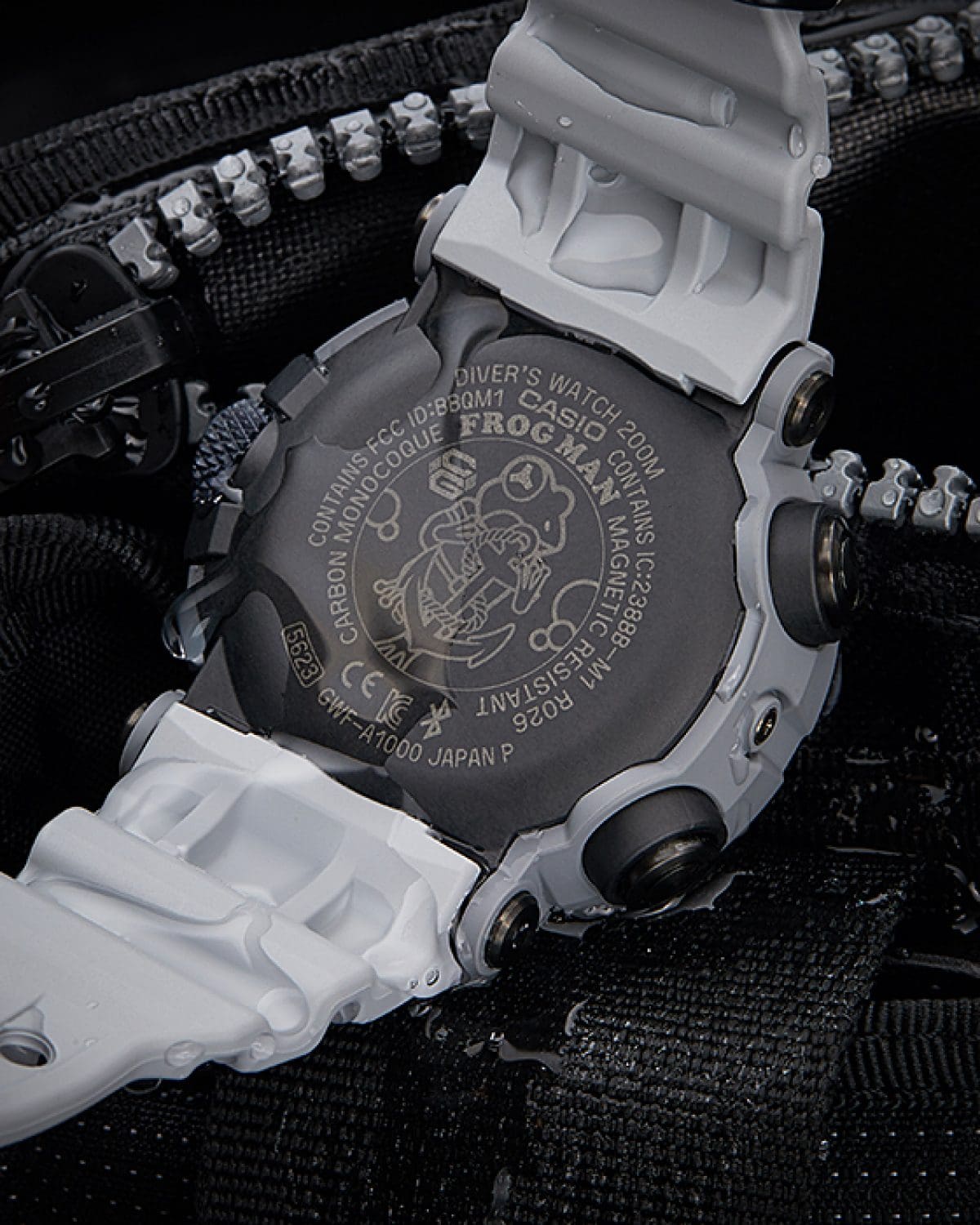 G-SHOCK Frogman ホワイト GWF-A1000RN-8A | G-SHOCK MASTER OF G - DENİZ FROGMAN | CASIO TURKEY