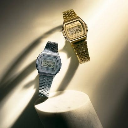 自左起：A1000A-7、A1000G-9 #2
