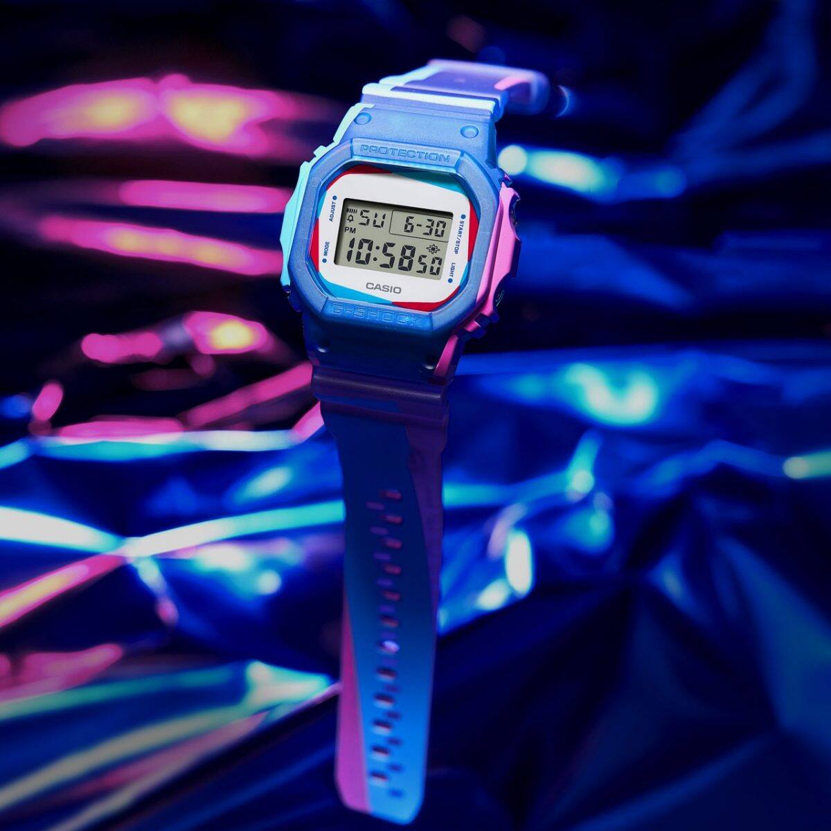 G-SHOCK DWE-5600PR-2 手錶 藍色、淺藍色 #10