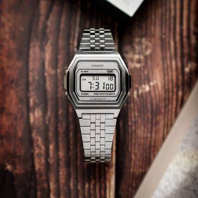 Casio Horloge Uniseks A1000A-7EF - Digitaal, Roestvrij Staal, Tijdloos Design