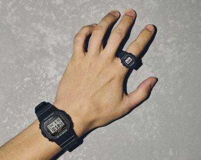 DWN-5600-1 The 5600 at about one-tenth the size