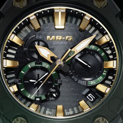 MRG-B2000BG-3A Dial design restating a traditional Japanese motif