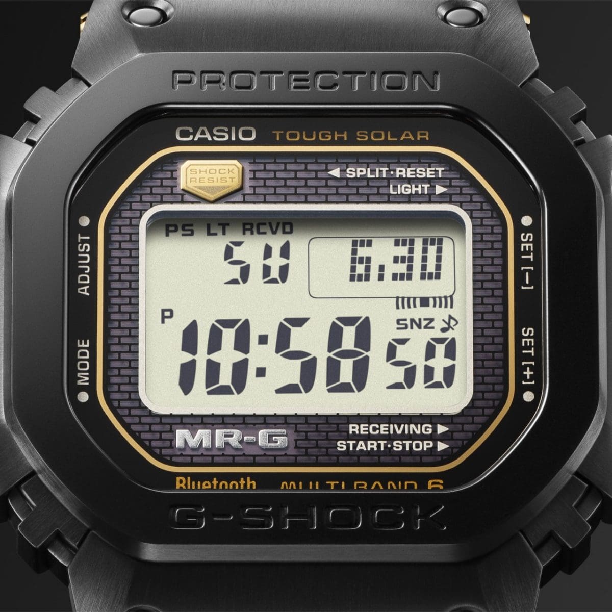 MRG-B5000R-1 Black and gold accents inherited from the original lineup