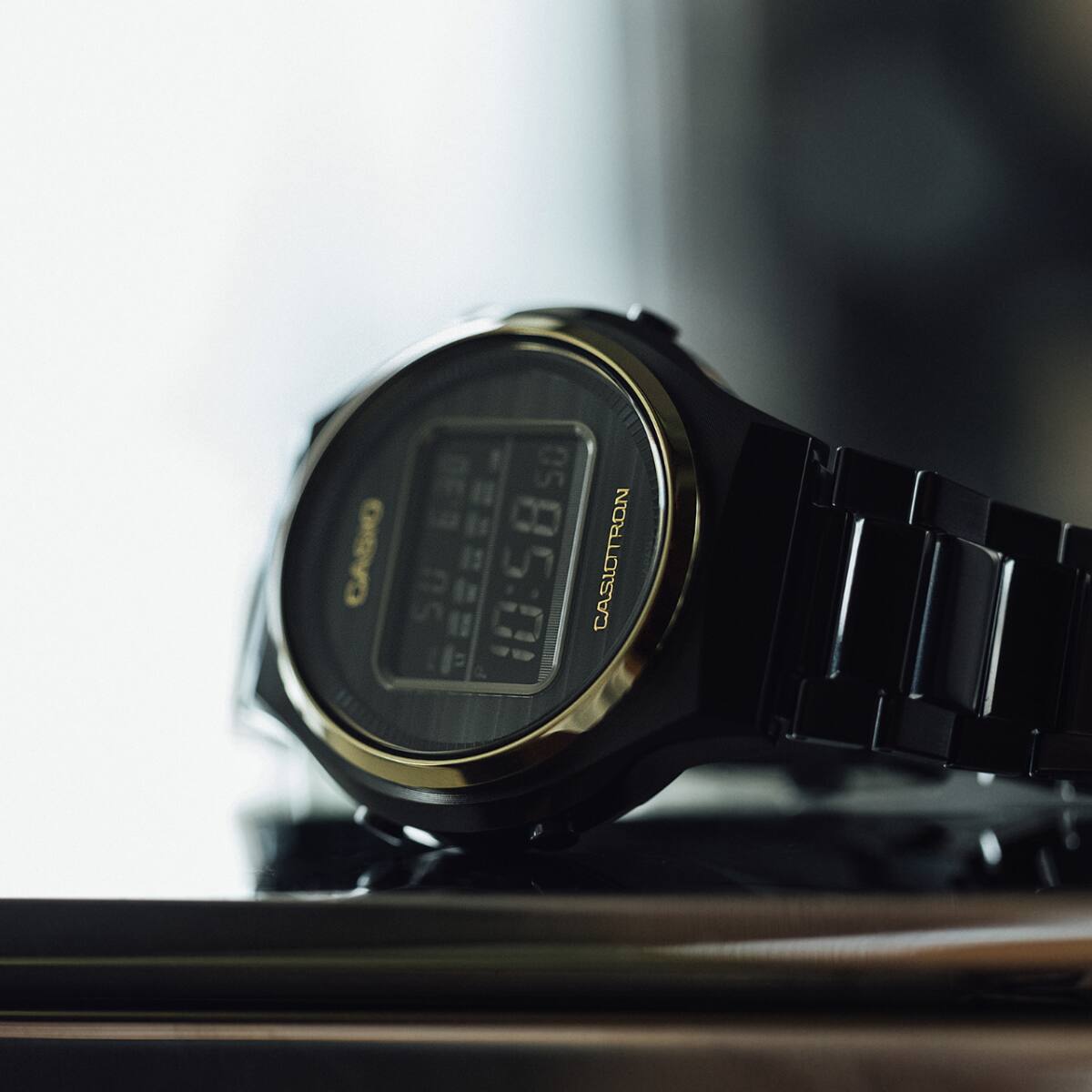 TRN-50ZE-1AER | CASIO