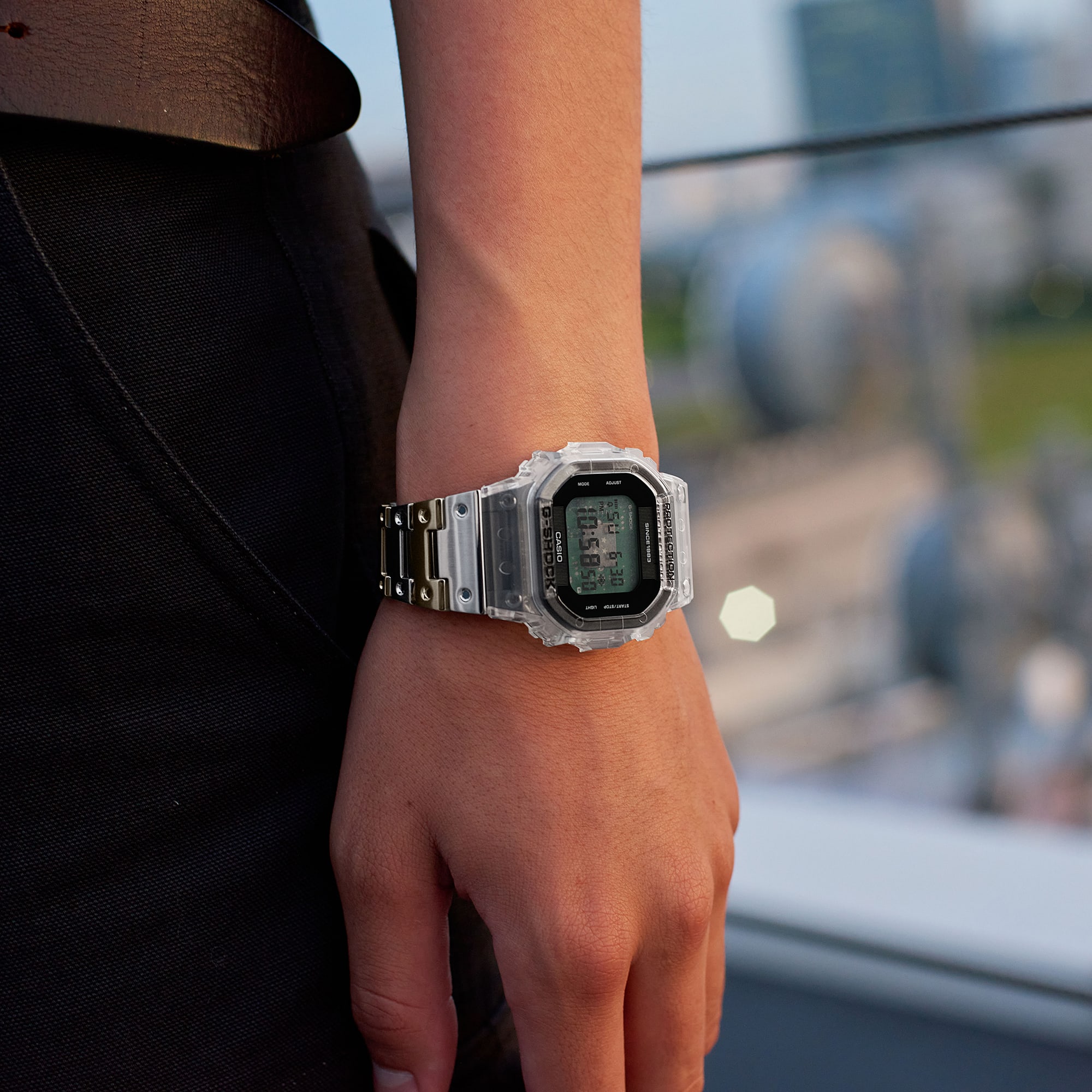 DWE5640RX-7 | G-SHOCK 5600 SERIES Transparent color | CASIO