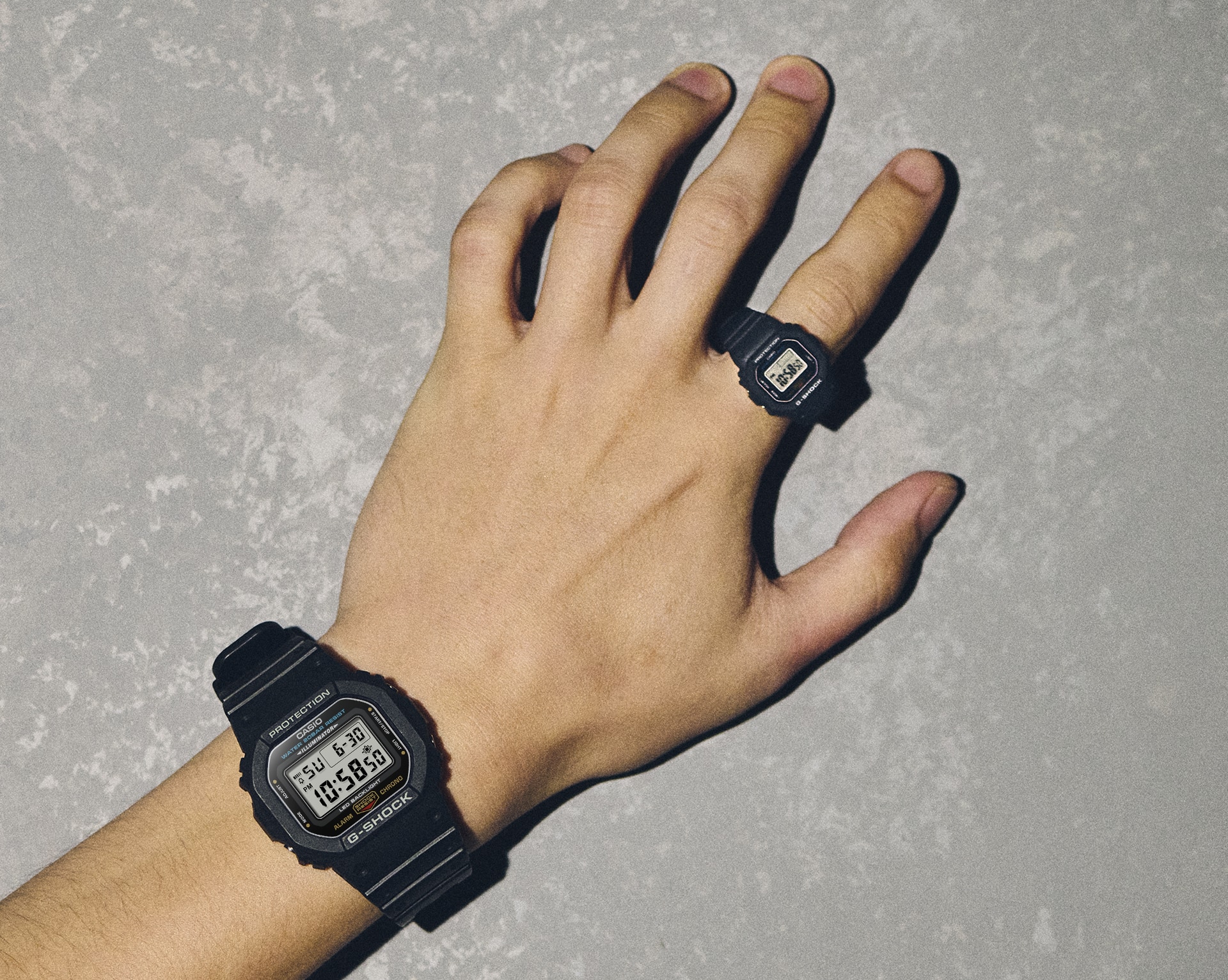 DWN5600-4 | Ring Watch: Red G-SHOCK Nano | CASIO