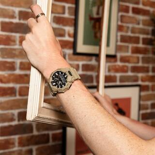 Casio G-Shock GA010-5A Orologio Unisex In Resina Beige - Analogico-Digitale Con Illuminazione LED E 5 Allarmi