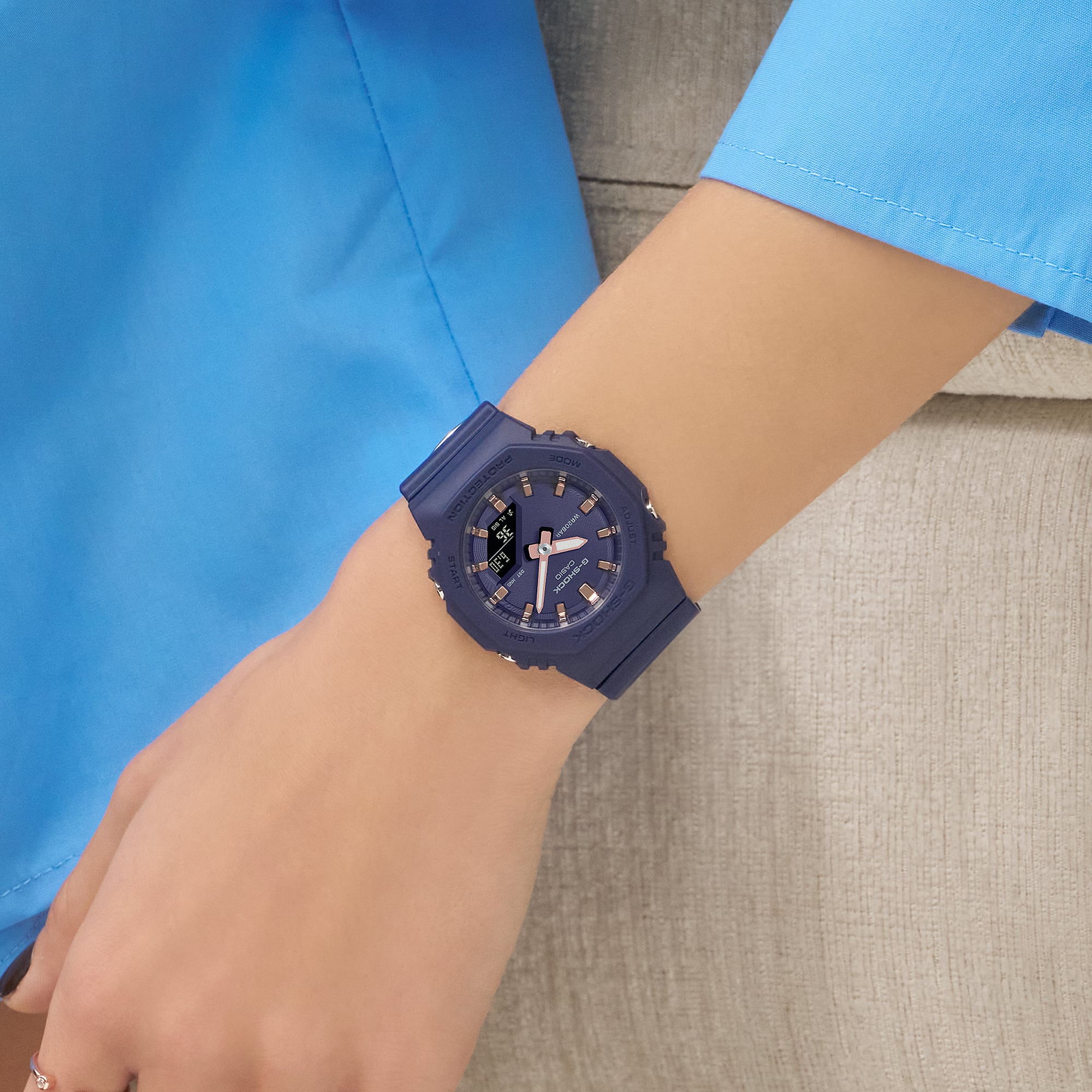 GMAP2100M-2A | G-SHOCK ANALOG-DIGITAL Navy | CASIO