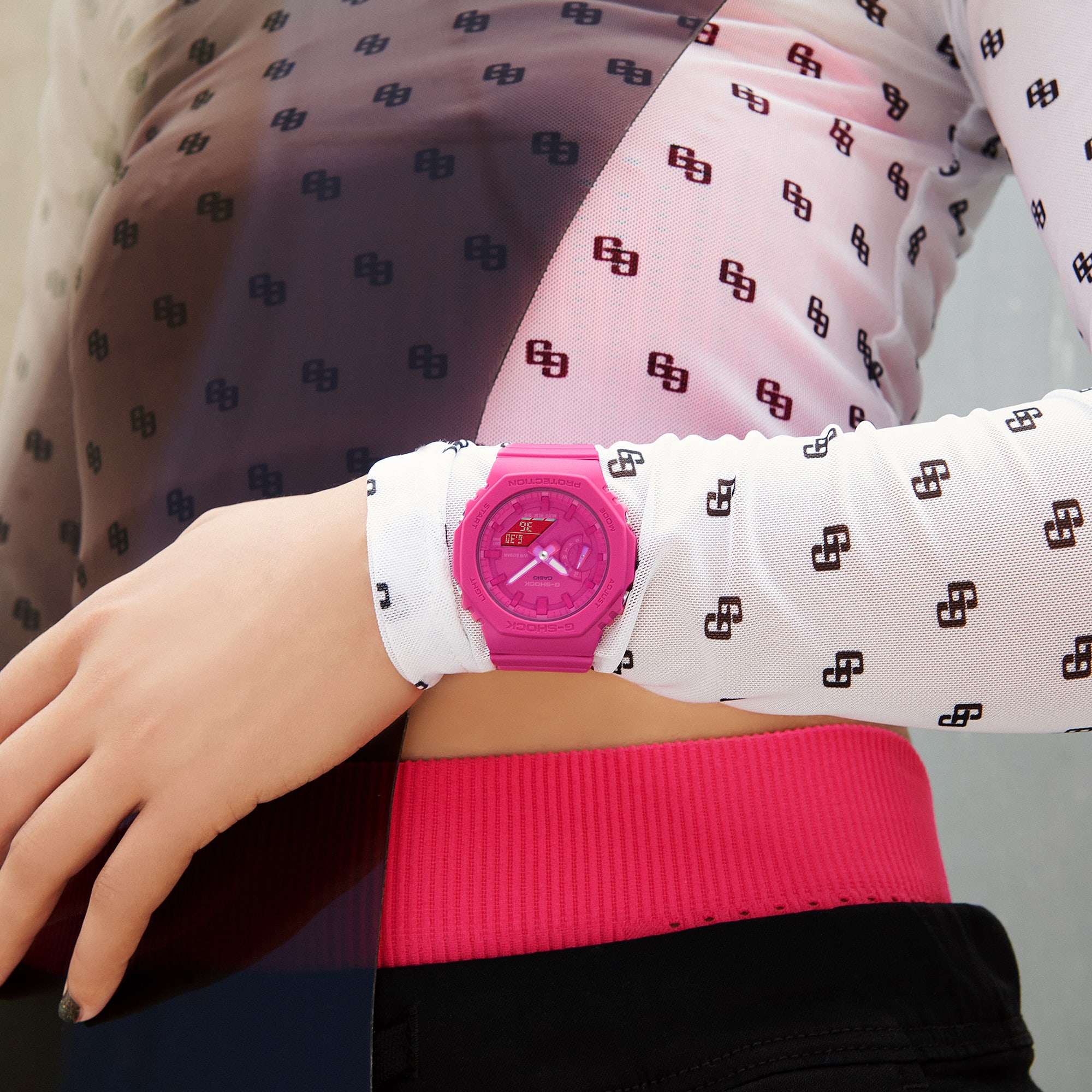GMAS2100P-4A | G-SHOCK GMA-S2100P-4A: Hot Pink Statement Watch