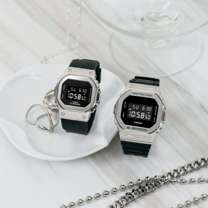 【極美品】G-SHOCK　GM-S5600　シルバー GMS5600-1 | G-SHOCK Metal Covered Silver | CASIO