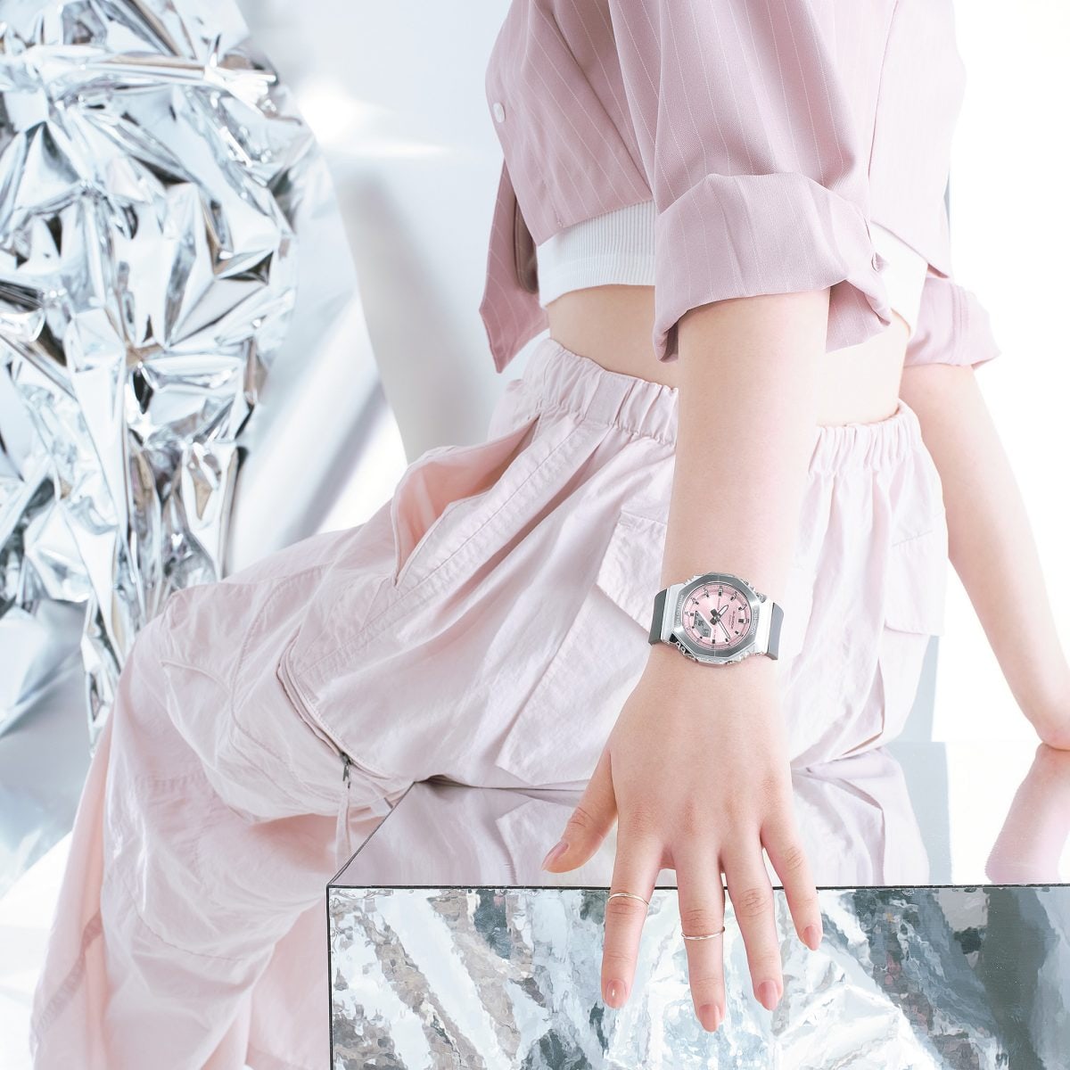 GMS2110-4A | G-SHOCK ANALOG-DIGITAL Silver | CASIO
