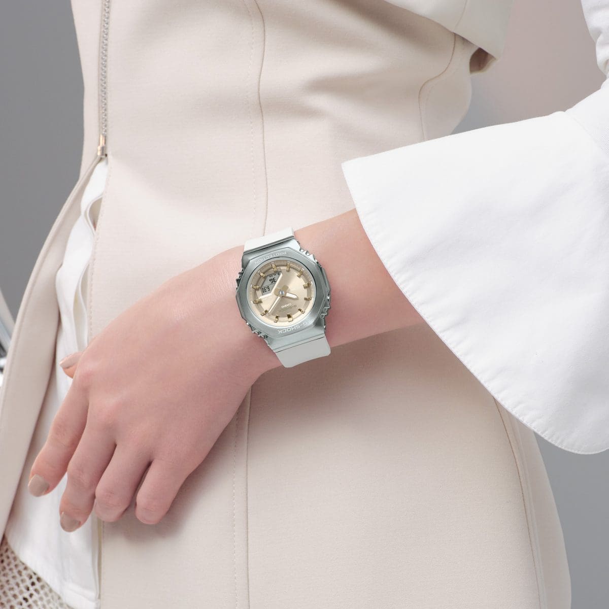 GMS2110-7A9 | G-SHOCK ANALOG-DIGITAL Silver | CASIO