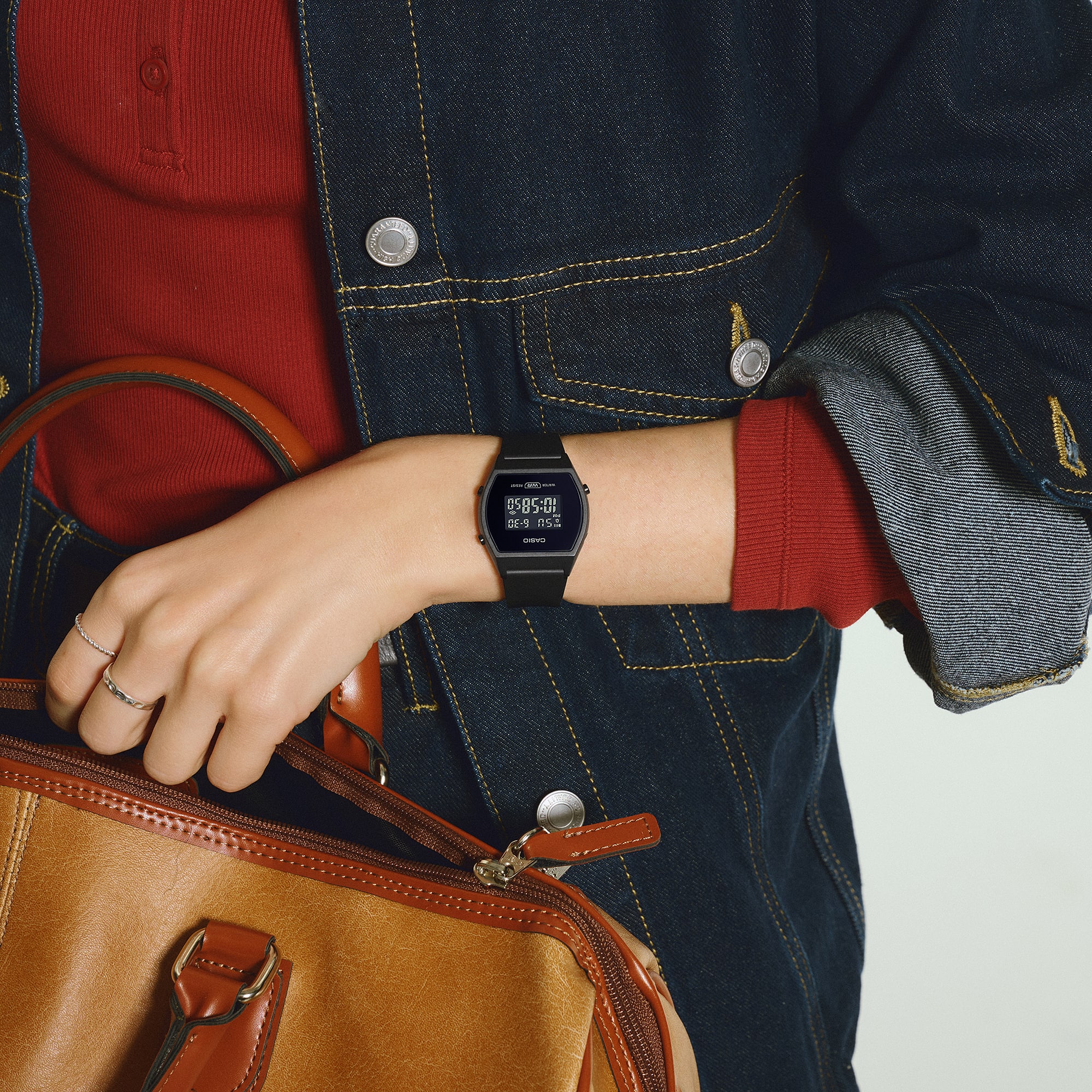 LW204-1B | CASIO