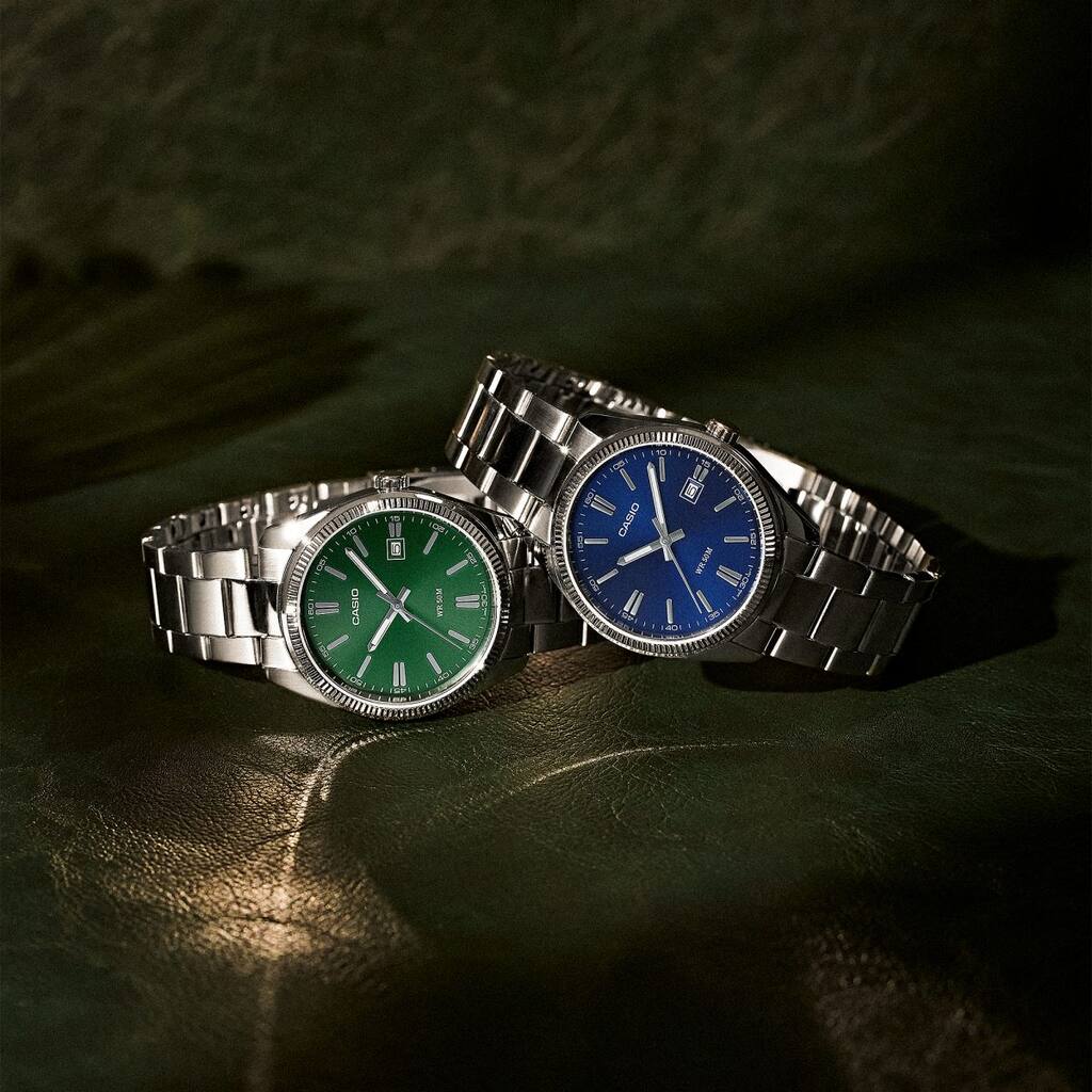 CASIO MTP1308D-2A – Orologio Uomo Quarzo, Cassa Acciaio 43.5 Mm, Quadrante Blu, Datario, Impermeabile 50M