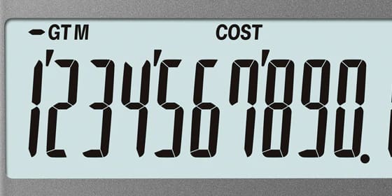 Close-Up auf das Digitaldisplay des MS-100FM Tischrechners