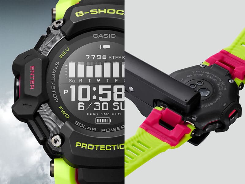 Links: Nahaufnahme des Displays der Casio G-Squad GBD-H2000-1A9 Solaruhr mit Schrittzählerwochenübersicht, rechts: die Rückseite der Uhr mit angedocktem Ladegerät