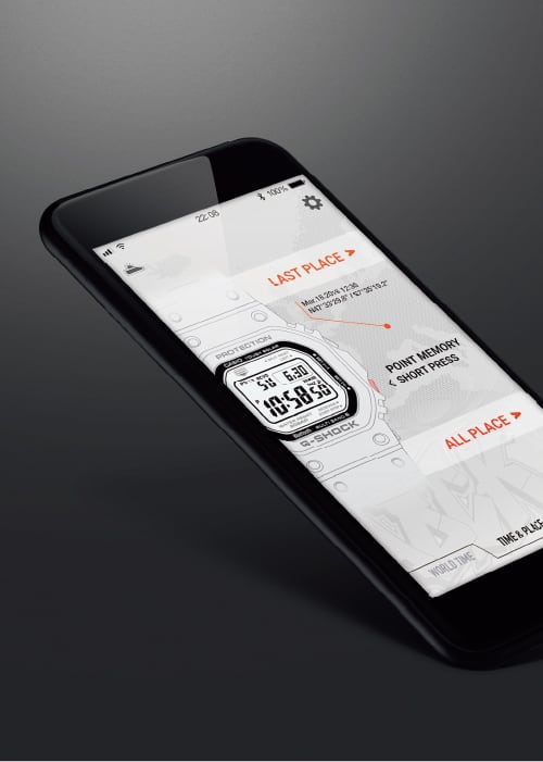 Ein Smartphone mit Bluetooth®-Verbindung zur Uhr zeigt Point Memory-Angaben an