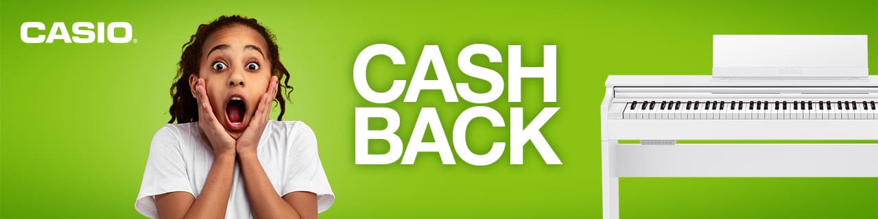 Werbebanner von CASIO mit einer überraschten Person, dem Schriftzug „Cash Back“ und einem weißen Digitalpiano AP-S200 rechts im Bild.