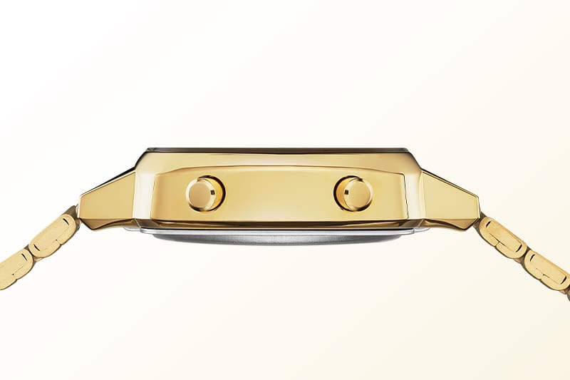 Image of LA670 side view to show the slimness of the watch.