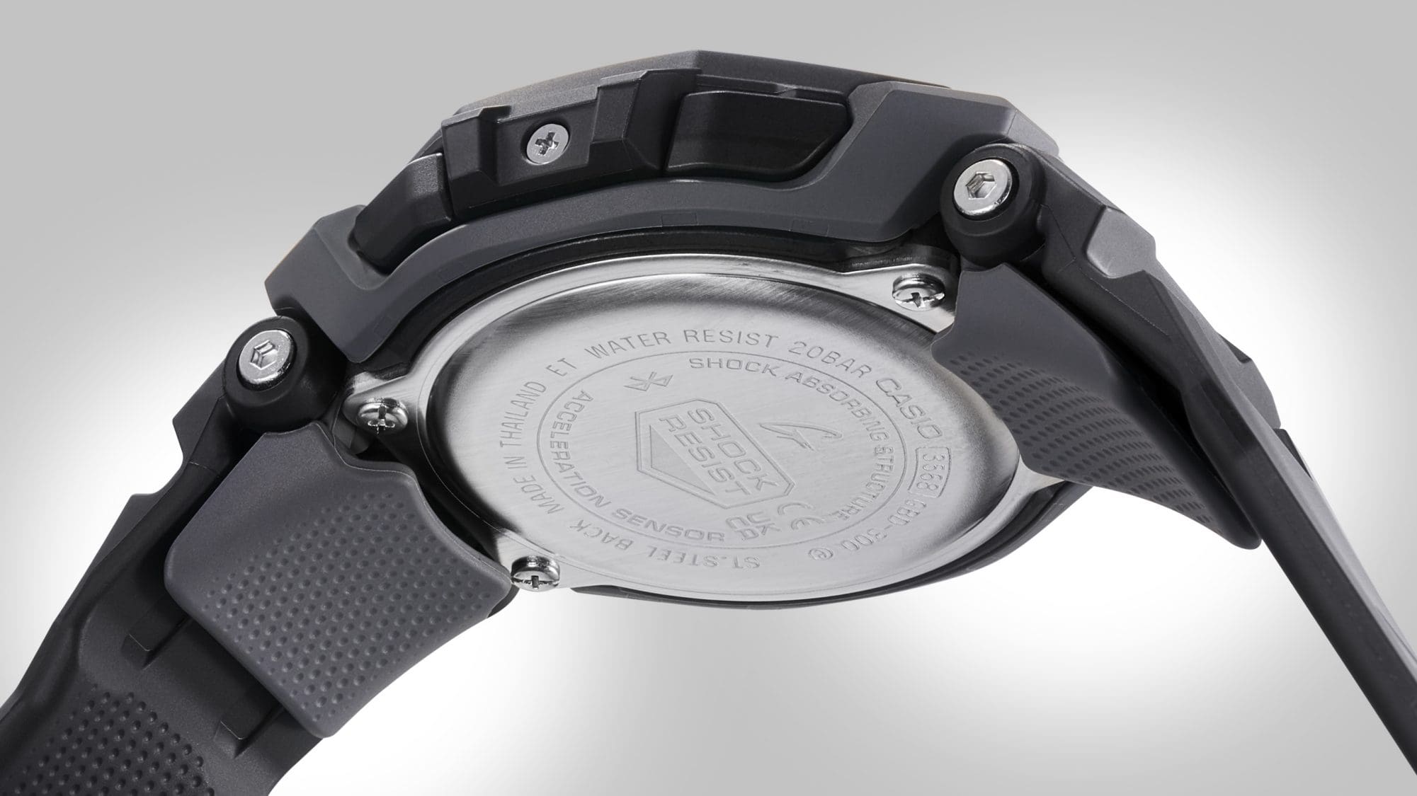 Underside design ensuring a great fit on the wrist
