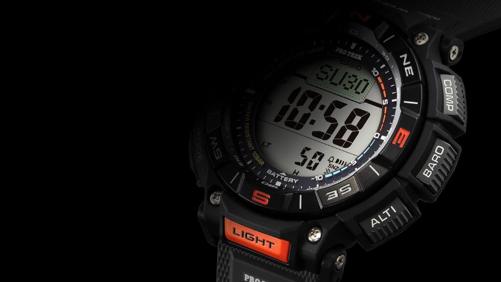 Casio Pro Trek PRG-340T-7CR - Orologio Digitale Uomo A Energia Solare Con Triplo Sensore E Titanio