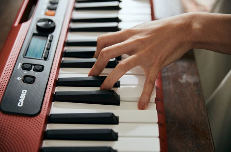 Casiotone CT-S200RD Red portable keyboard digital piano