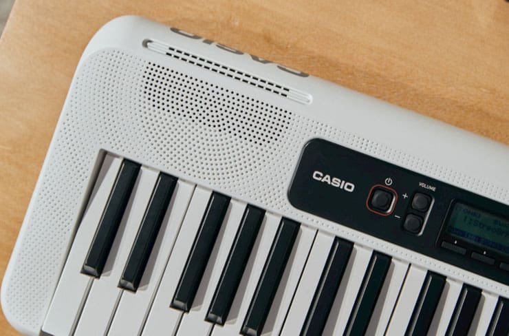 Casiotone CT-S200WE