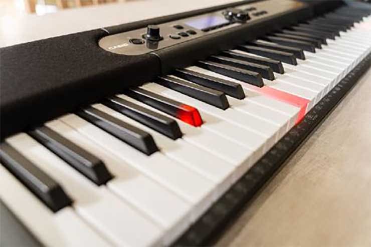 Casiotone LK-S450 with lighted keys Casiotone LK-S450 with lighted keys