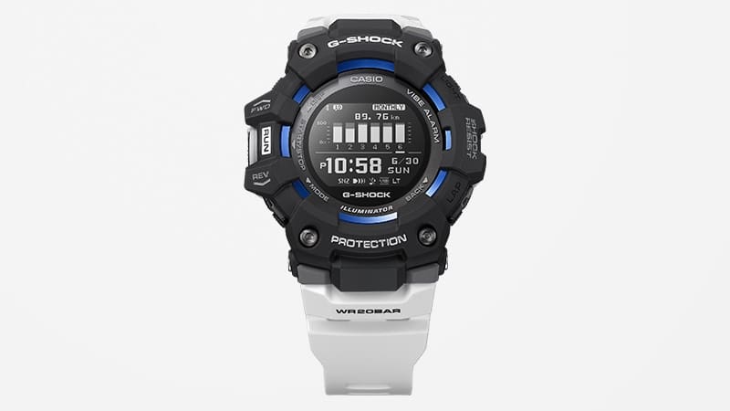 El reloj deportivo Casio G-Squad GBD-100-1A7 con correa de plástico brillante y carcasa negra con detalles azules