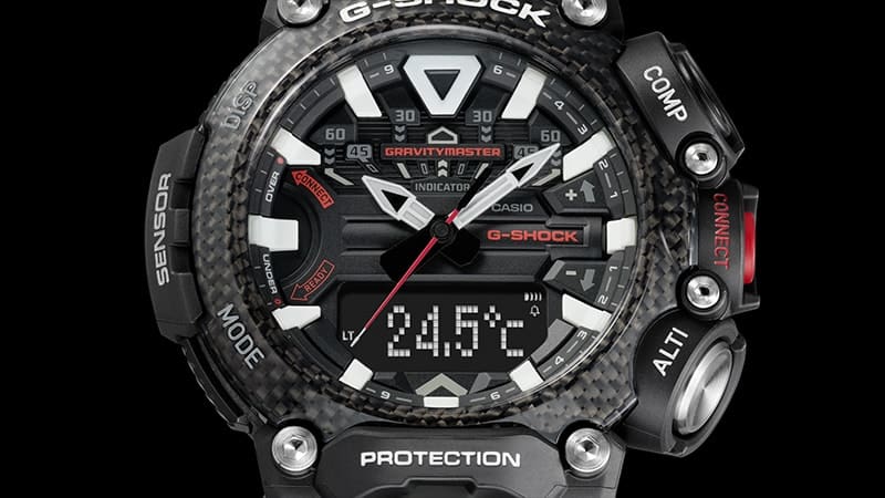 Primer plano de la pantalla del reloj G-Shock Gravitymaster GR-B200-1A para exteriores con indicador de temperatura
