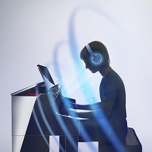 Gráfico de una persona tocando el piano, con auriculares y rodeada de ondas azules