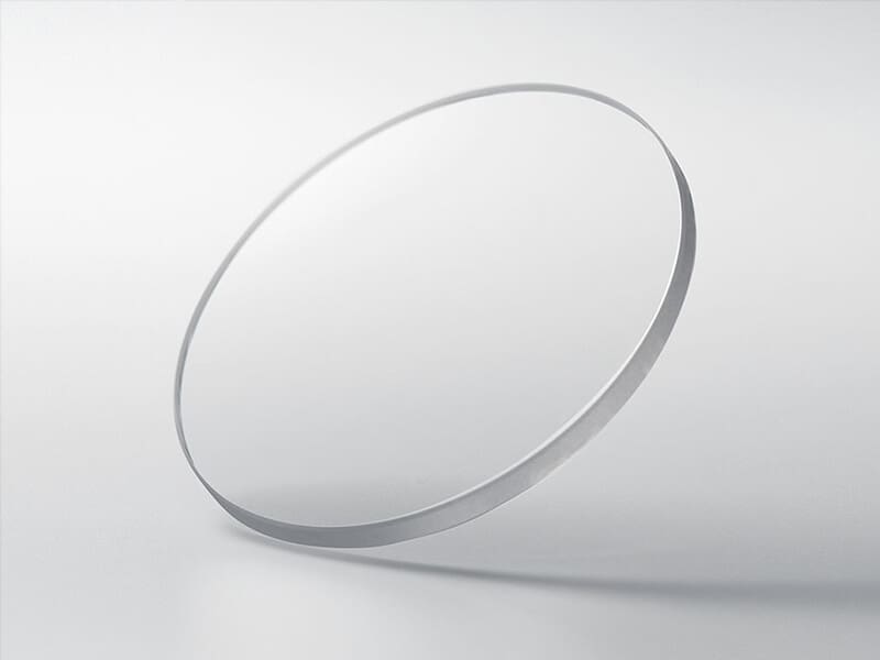 Un disque rond en verre saphir