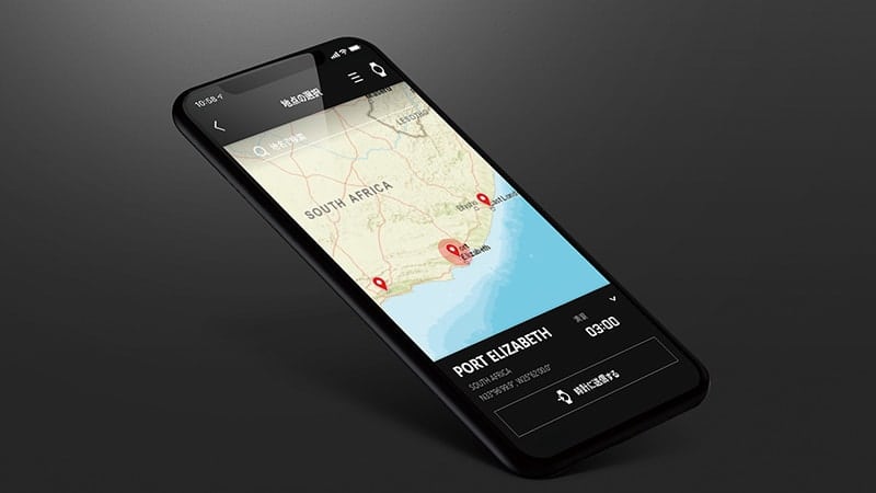 Un smartphone indique les spots de surf dans l'application G-Shock Move.