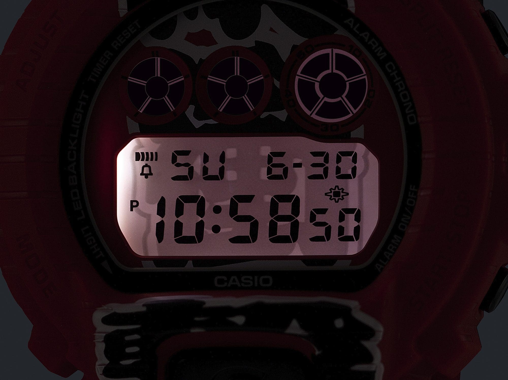 DW-6900AKA-4の点灯写真