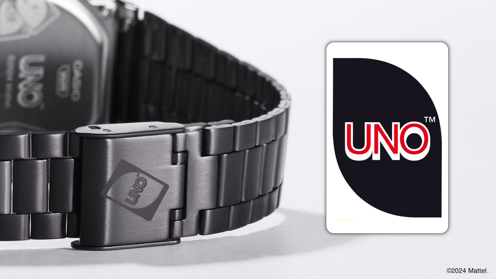 UNO™ 카드 패턴이 새겨진 밴드 버클