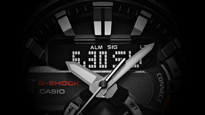 Close-up van de wijzers van de Casio G-Shock GST-B200 chronograaf