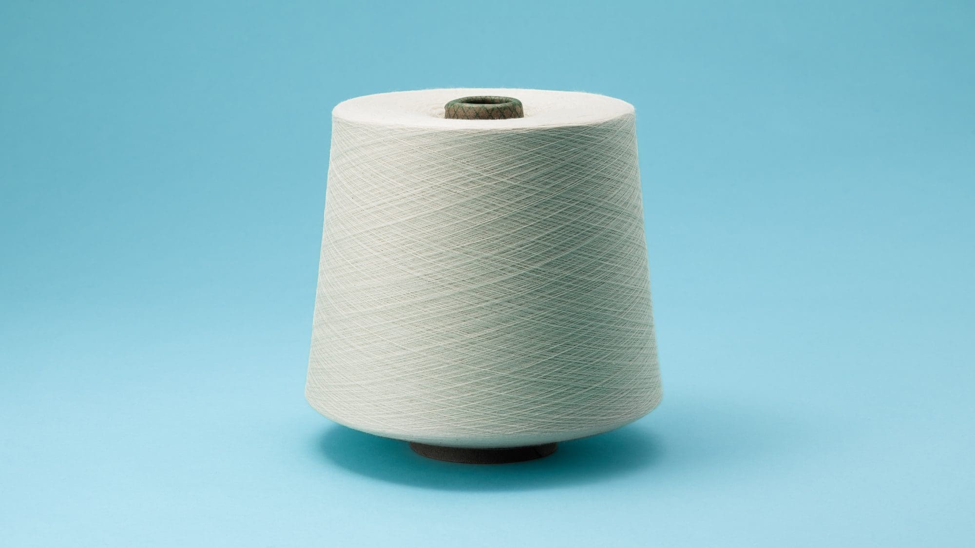 O material da pulseira garante um ajuste confortável