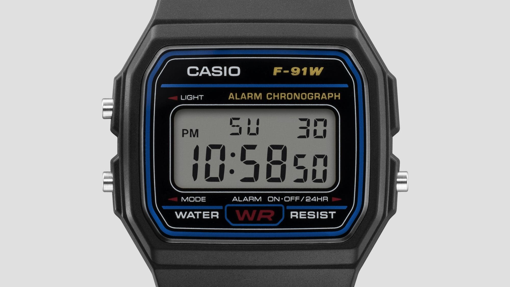 Close-up do visor do relógio digital F-91W da CASIO