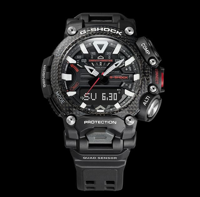 O relógio de pulso G-Shock Master of G GR-B200-1A preto com detalhes em branco e vermelho